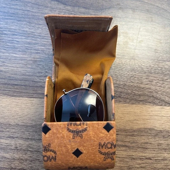 MCM | Accessories | Mcm Aviator Vintage Folding Mens  display picture 1
